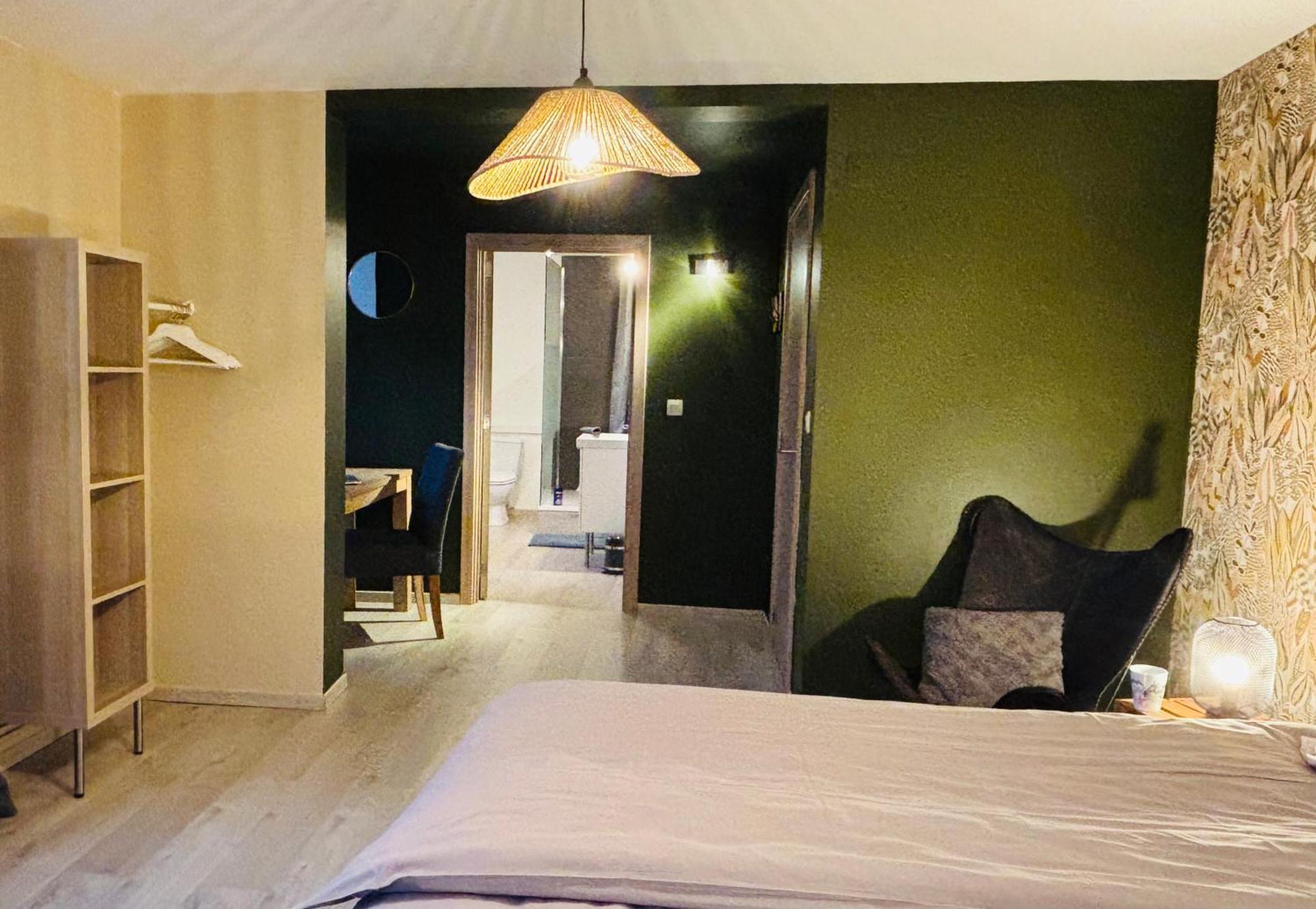 Bed and Breakfast Les Lucioles Франкоршамп Экстерьер фото